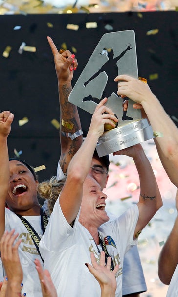 NC Courage defends NWSL title with 4-0 win over Chicago